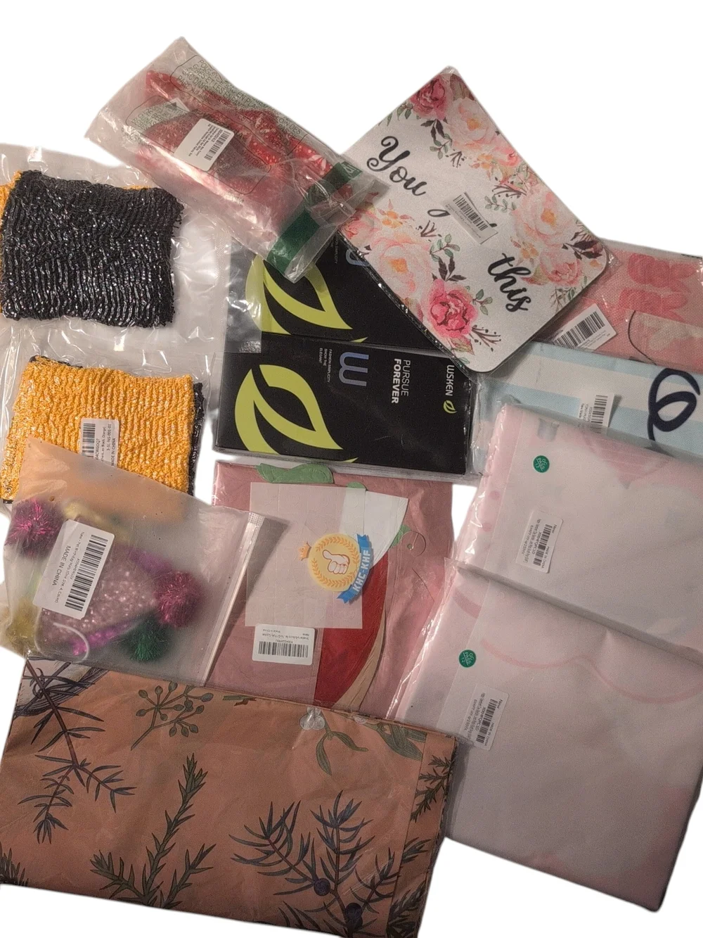 5 lb Mixed Lot Photo Props Pet Party Wsken Pursue Forever Scrub New